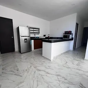 https://casa-mayab-hermosa-residencia-para-ti.hotelsmerida.org
